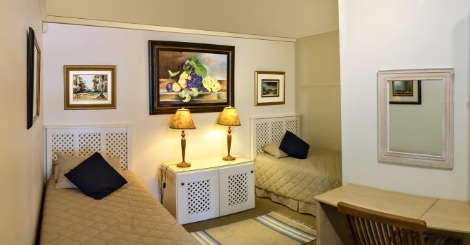 apartment double bedroom